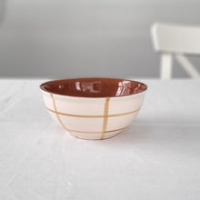 Charger l'image dans la galerie, Bol à céréales à carreaux beige