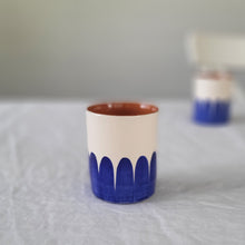 Load image into Gallery viewer, Coffee mug columns navy blue