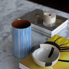 Load image into Gallery viewer, Straight vase striped blue