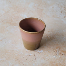 Lade das Bild in den Galerie-Viewer, Becher Vila Nova rosewood &amp; brown sugar
