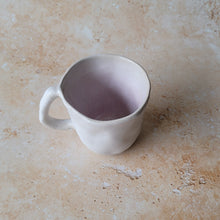 Charger l&#39;image dans la galerie, Mug Natura blanc lisse &amp; rose tendre
