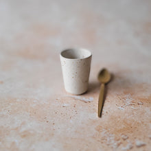 Charger l&#39;image dans la galerie, Tasse à expresso Mafra crème
