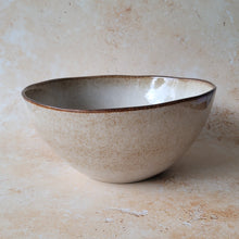Load image into Gallery viewer, Salad bowl Fatima beige brown
