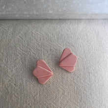 Lade das Bild in den Galerie-Viewer, Ohrringe Concha blush
