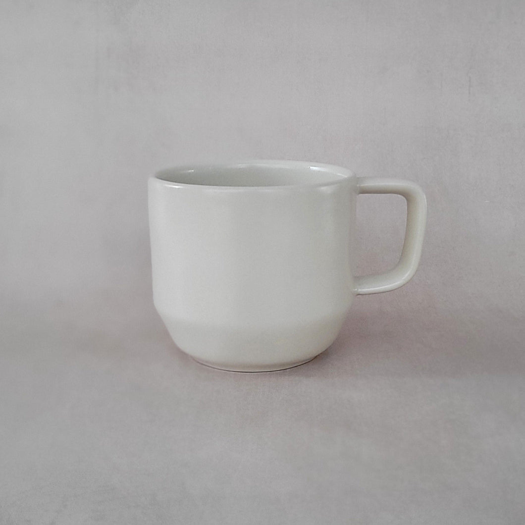 Grosse Tasse minimal creme