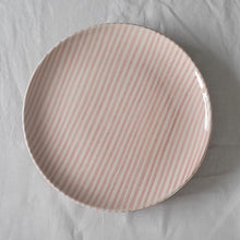 Load image into Gallery viewer, Teller Lines gross mauve
