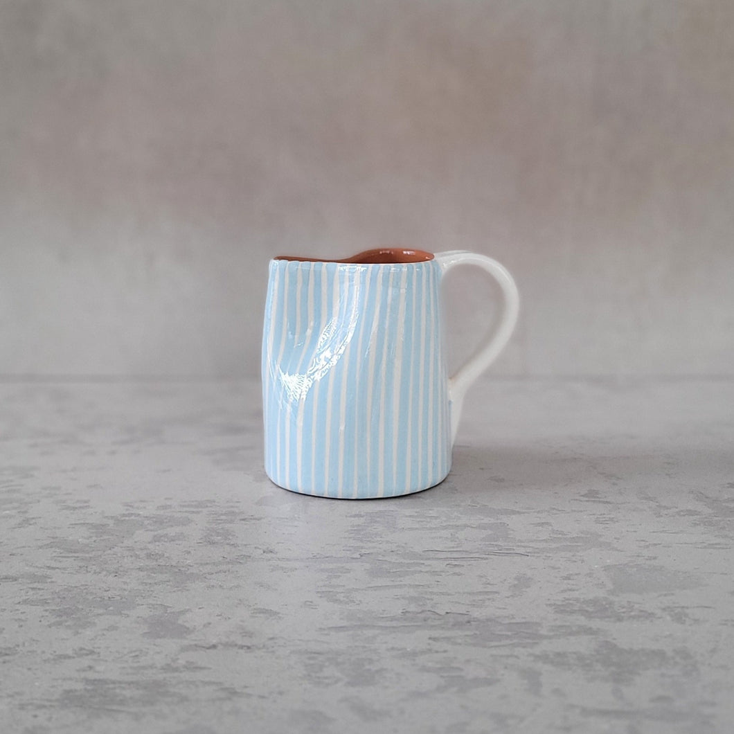 Mini-Krug gestreift babyblau