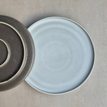 Load image into Gallery viewer, Teller klein Lisboa weiss
