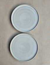 Load image into Gallery viewer, Teller klein Lisboa weiss
