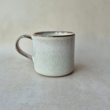 Charger l&#39;image dans la galerie, Tasse Praia beige braun

