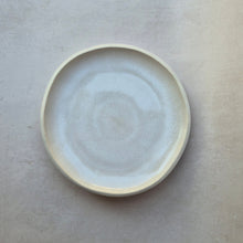 Load image into Gallery viewer, Teller klein Beja creme

