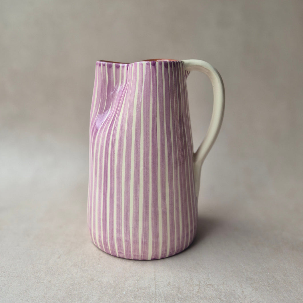 Maxi-Krug 1.5 l gestreift lila