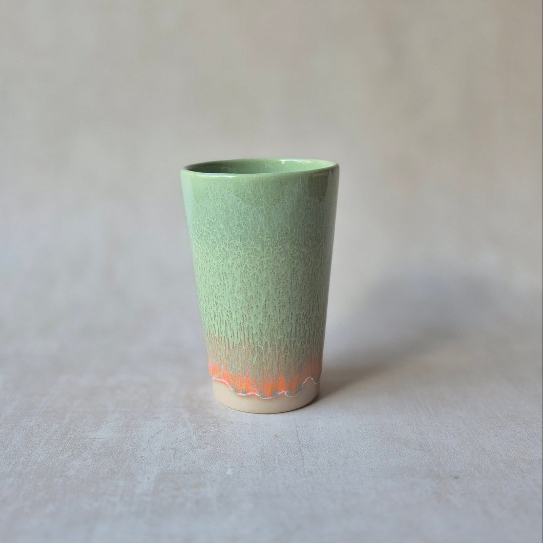 Latte-Becher Seia hellgrün coral