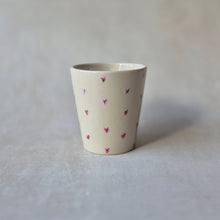 Lade das Bild in den Galerie-Viewer, Becher Vila Nova creme &amp; amor
