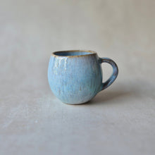 Load image into Gallery viewer, Tasse Bola blau braun
