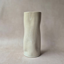 Load image into Gallery viewer, Vase Eco beige

