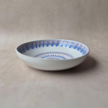 Lade das Bild in den Galerie-Viewer, Pastateller Alfama lila
