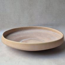 Lade das Bild in den Galerie-Viewer, Grosse Servierschüssel Santiago beige
