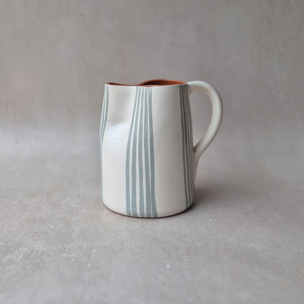 Krug 0.6 l gruppiert gestreift eukalyptus