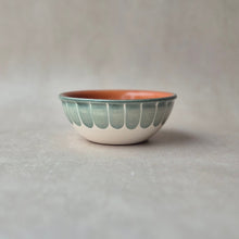 Load image into Gallery viewer, Müslischüssel Säulen eukalyptus
