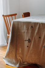 Load image into Gallery viewer, Tischtuch Colorinha, 145 x 250 cm
