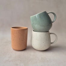 Lade das Bild in den Galerie-Viewer, Tasse Aveiro sage gesprenkelt
