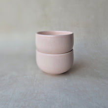 Load image into Gallery viewer, Kleine Schüssel Pacifica marshmallow
