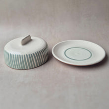 Charger l'image dans la galerie, Butterdose gestreift eukalyptus
