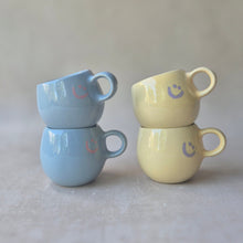 Load image into Gallery viewer, Espressotasse Smiley hellblau
