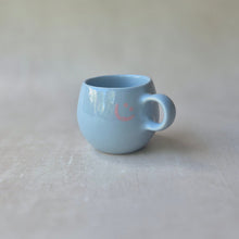 Load image into Gallery viewer, Espressotasse Smiley hellblau
