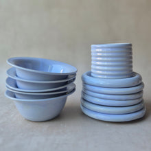 Lade das Bild in den Galerie-Viewer, Neni Cup powder blue
