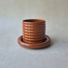 Lade das Bild in den Galerie-Viewer, Neni Plate chocolate brown
