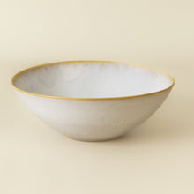 Load image into Gallery viewer, Salatschüssel Amazônia weiss
