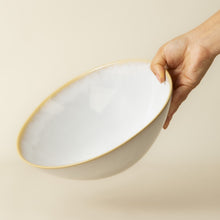 Load image into Gallery viewer, Salatschüssel Amazônia weiss
