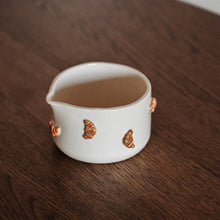 Lade das Bild in den Galerie-Viewer, The Gipfeli Matcha Bowl
