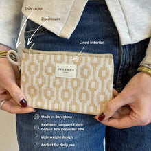 Lade das Bild in den Galerie-Viewer, Mini-Necessaire aus Jacquardstoff cyprus
