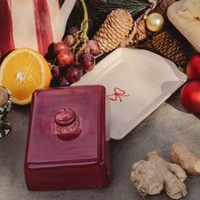 Lade das Bild in den Galerie-Viewer, Butterdose Burgundy
