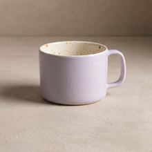 Lade das Bild in den Galerie-Viewer, Extragrosse Tasse Konfetti inside lilac outside
