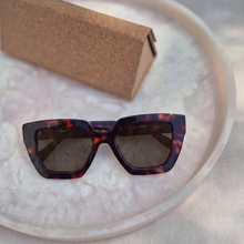 Lade das Bild in den Galerie-Viewer, Sonnenbrille Nazaré tortoise
