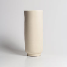 Load image into Gallery viewer, The Sleek Vase
