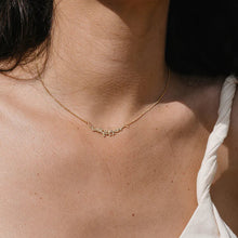 Lade das Bild in den Galerie-Viewer, Ilhas Necklace gold
