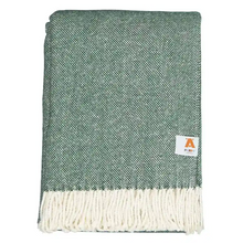 Lade das Bild in den Galerie-Viewer, Softest Cotton Blanket green
