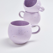 Charger l&#39;image dans la galerie, Tasse de bola confettis lilas
