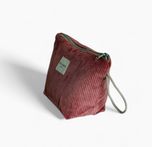 Load image into Gallery viewer, Necessaire gross aus softem Cord coral
