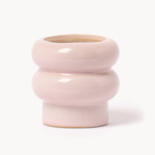 Lade das Bild in den Galerie-Viewer, The Ripple Candle light pink talc
