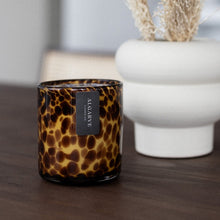 Load image into Gallery viewer, Luxurious scented candle made from soy wax, amber &amp; orange
