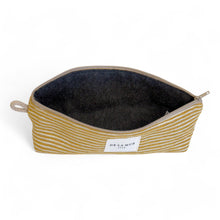 Lade das Bild in den Galerie-Viewer, Etui aus softem Cord mustard
