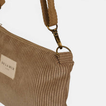 Lade das Bild in den Galerie-Viewer, Mini-Bag aus softem Cord toast
