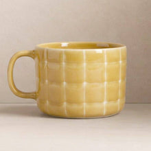 Lade das Bild in den Galerie-Viewer, Extragrosse Tasse Pool amber
