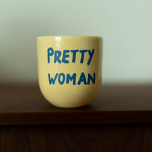 Charger l'image dans la galerie, Glossy Cup Pretty Woman
